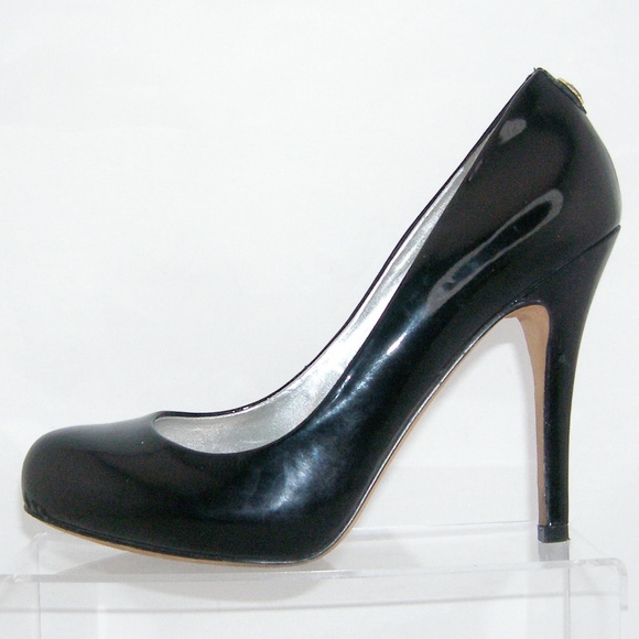 Ivanka Trump 'Pinkish' black patent heel pump 7.5M - Picture 4 of 8